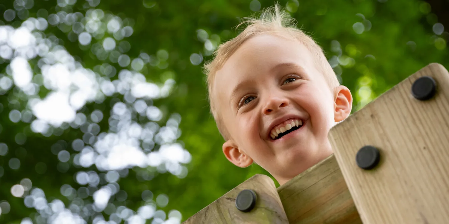 Caroline Parker image 4